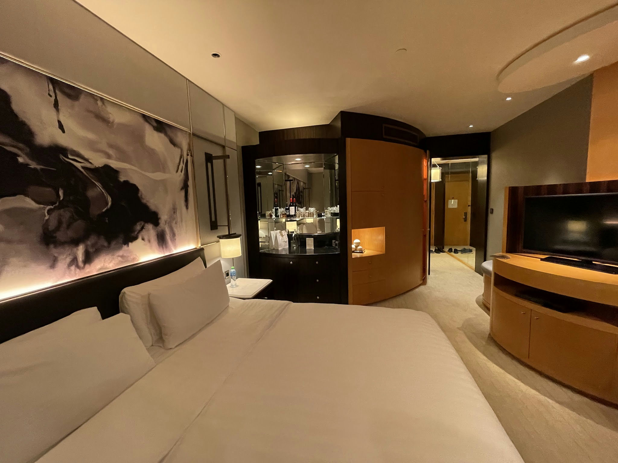The Avenue at The Shangri-La, a night club in Dubai, UAE — photo 5