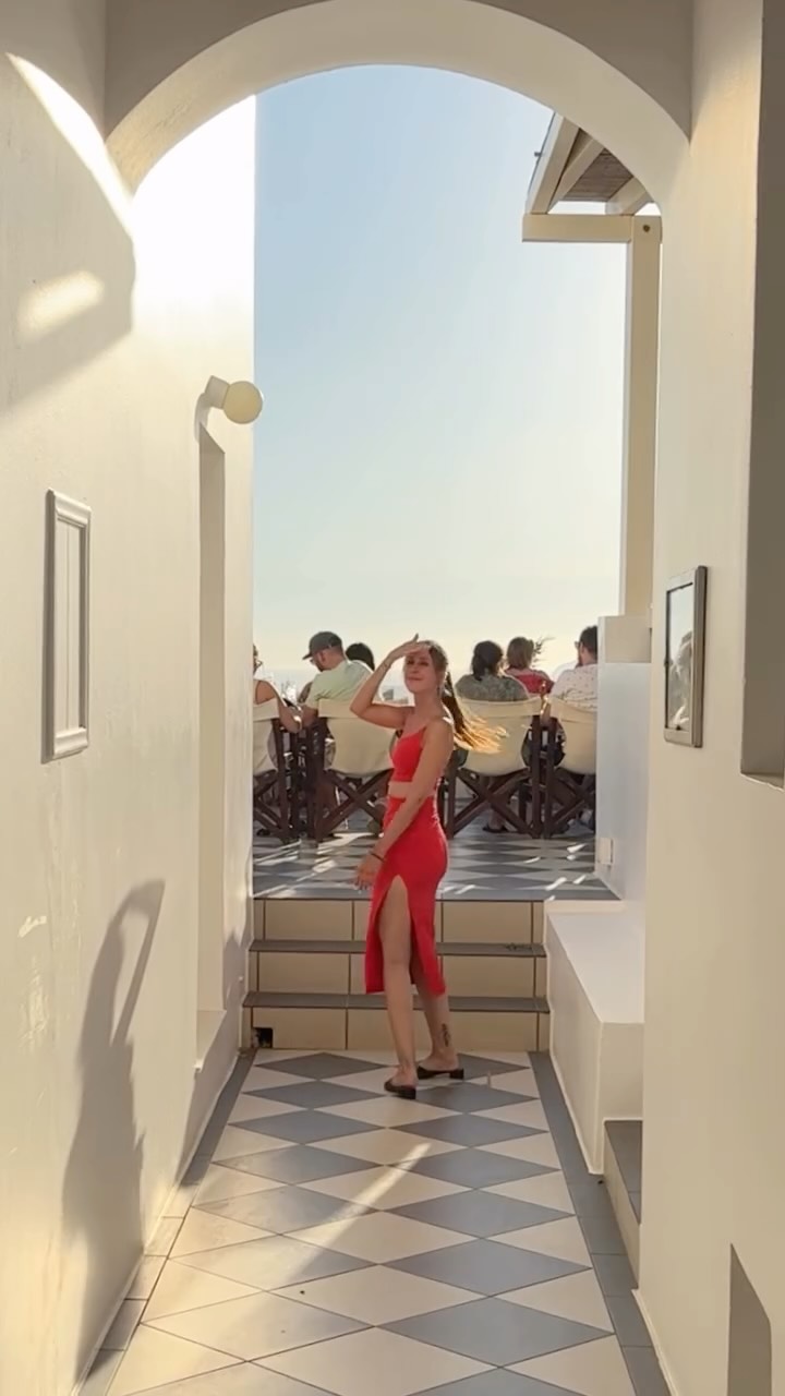Video 1 from Utopia Café Bar