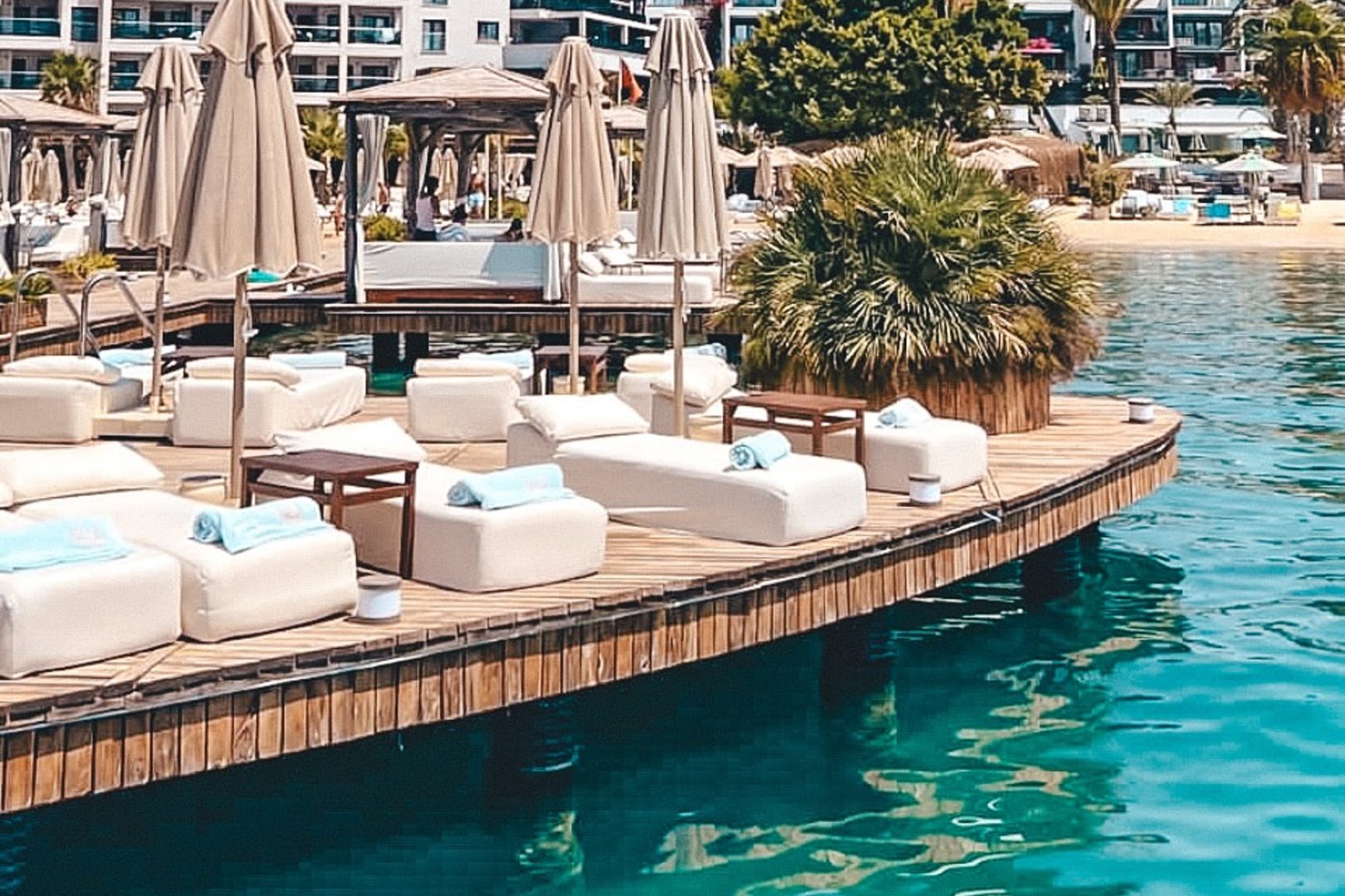 Villa Azur, a restaurant in Bodrum, Turkey — photo 3